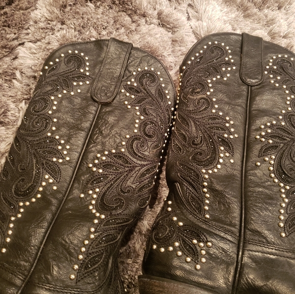 Old Gringo Black Heeled Boots with Silver Accents - Picture 8 of 12